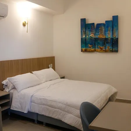 Privada, Piscina Y Jacuzzi Cerca Al Mar - 5 Habitación en casa particular Cartagena