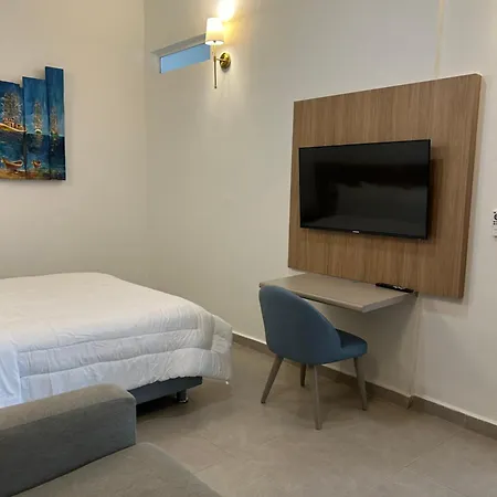 Privada, Piscina Y Jacuzzi Cerca Al Mar - 5 Habitación en casa particular